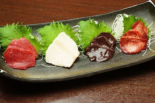 刺身盛合せ